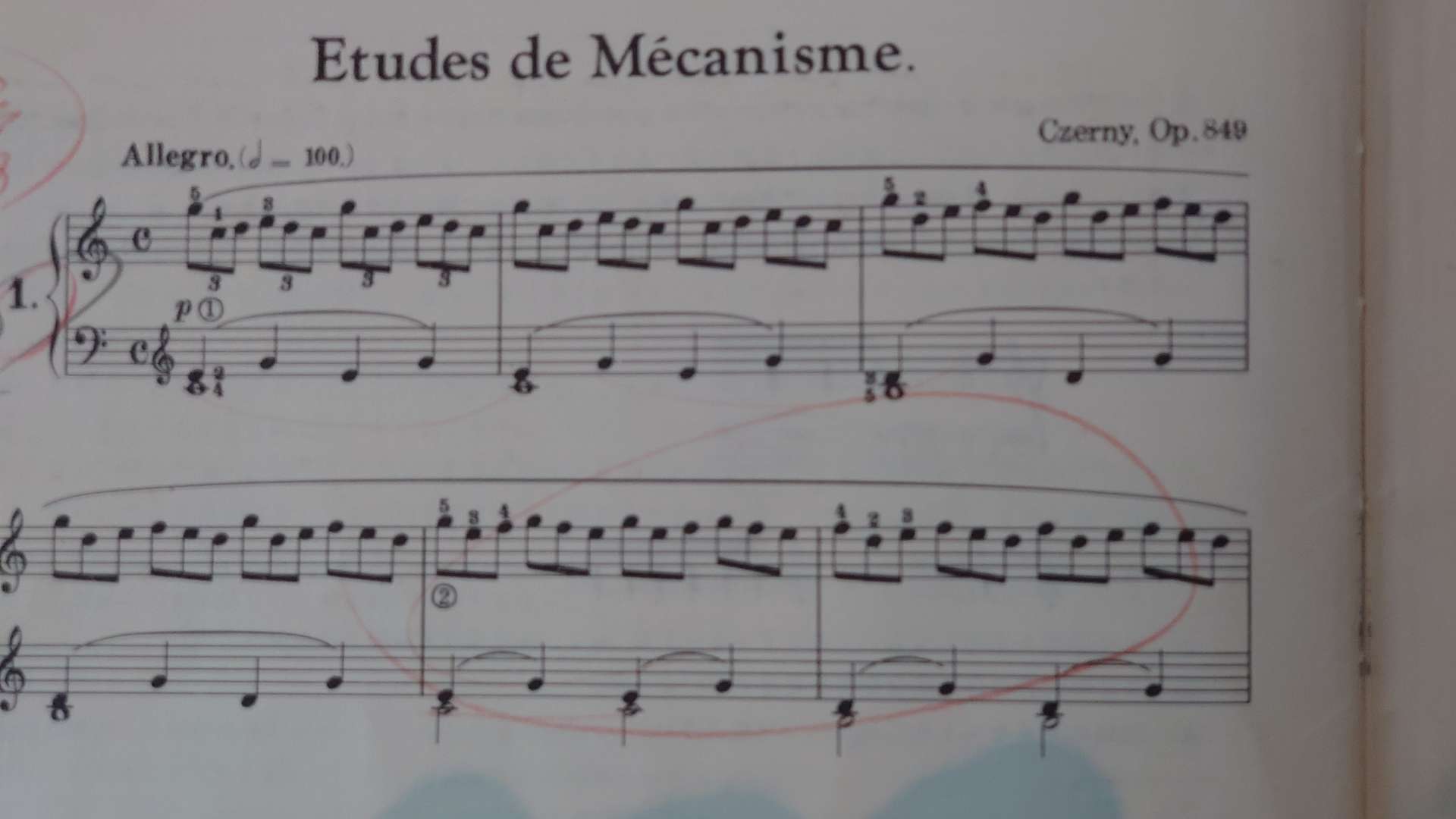 札幌市|「指を上げて弾く」ことの正しい理解【音楽工房G.M.P】