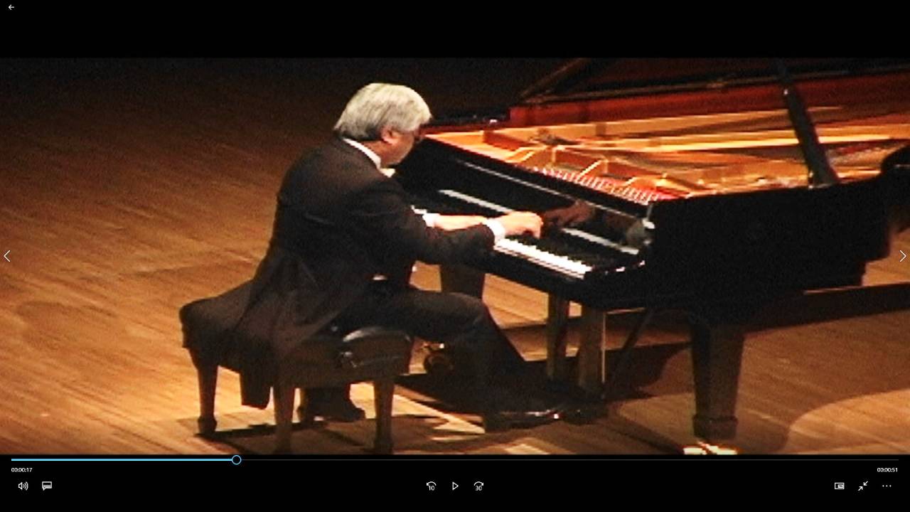 久しぶりの投稿になってしまいました……